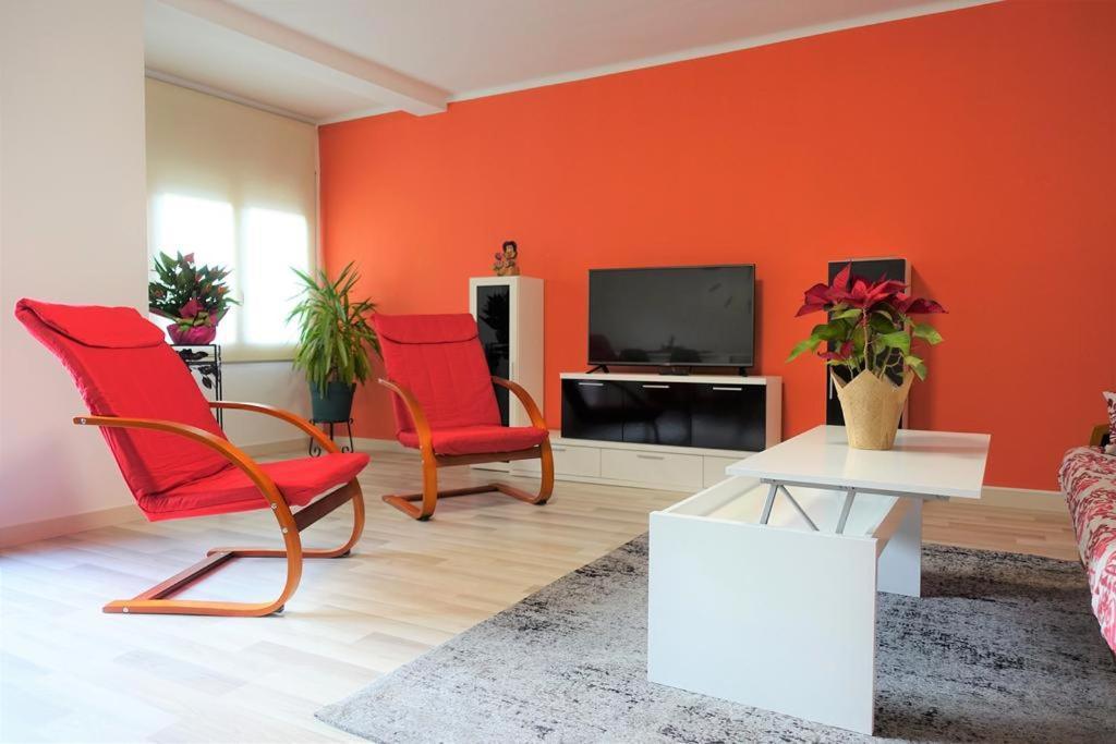 Apartamento Confort I La Seu d'Urgell Esterno foto