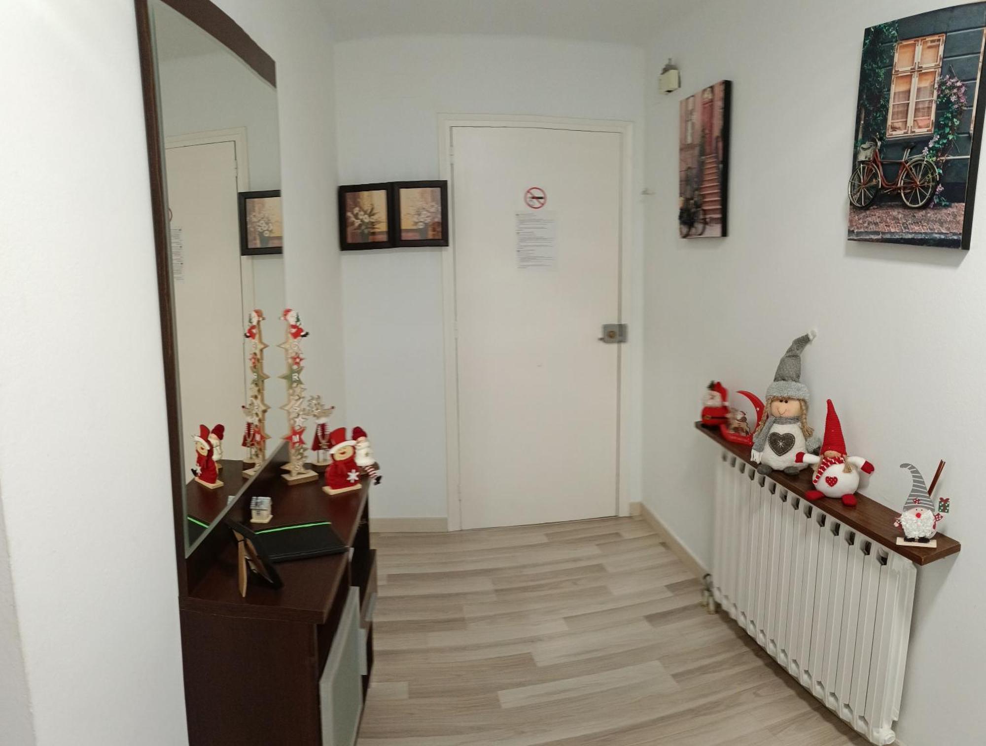 Apartamento Confort I La Seu d'Urgell Esterno foto