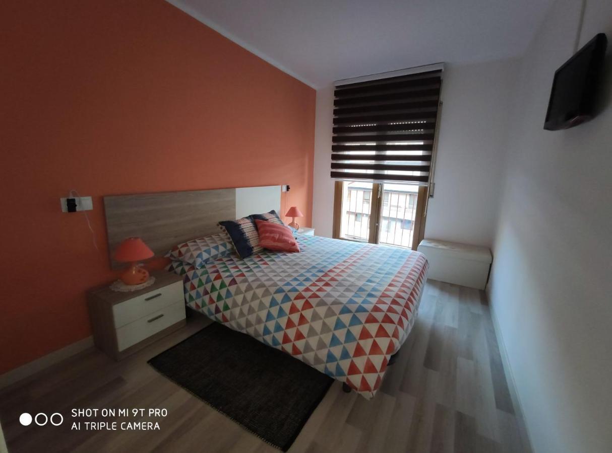 Apartamento Confort I La Seu d'Urgell Esterno foto