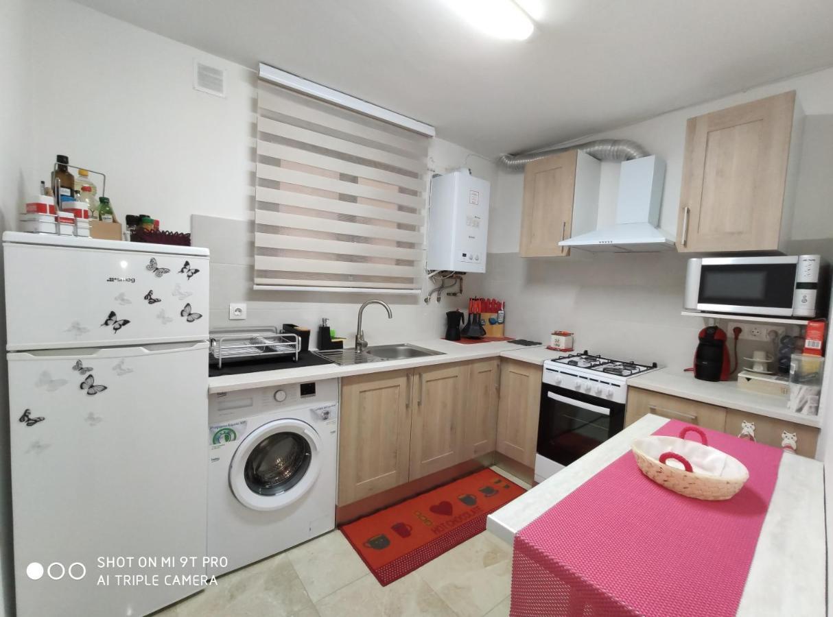 Apartamento Confort I La Seu d'Urgell Esterno foto